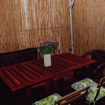 Ruhiges Terrassen Apartment Відень Екстер'єр фото