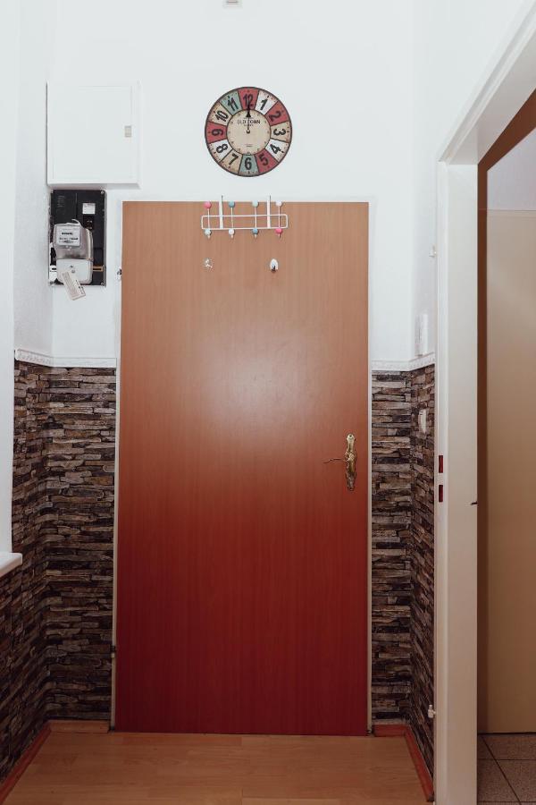 Ruhiges Terrassen Apartment Відень Екстер'єр фото
